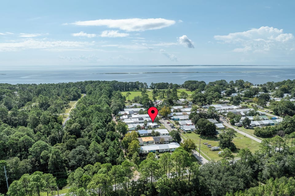 End unit - close to the coast 