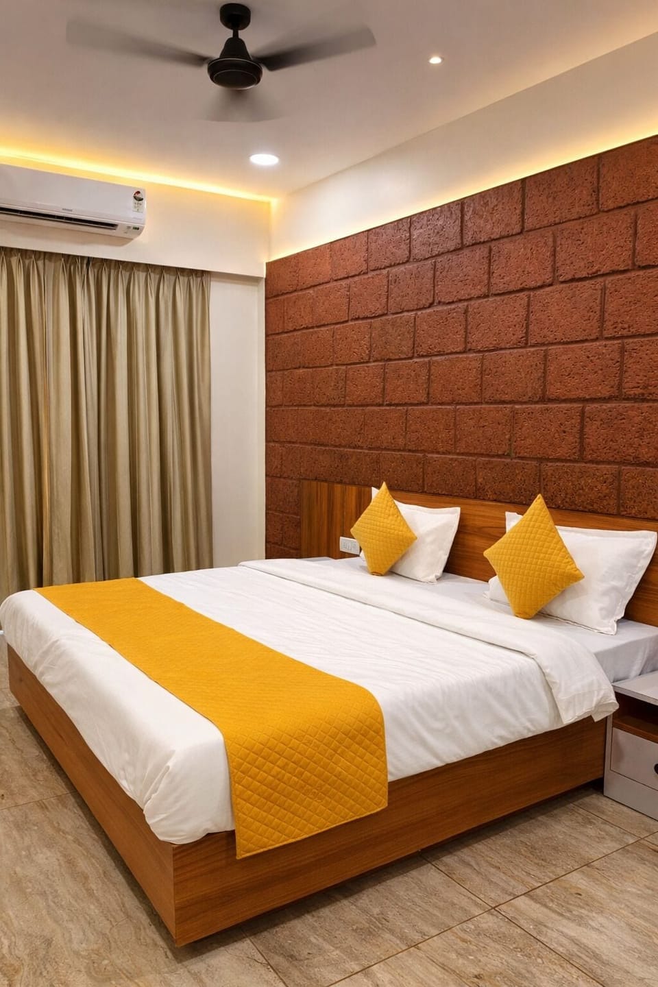 Deluxe Room, Balcony, Sea View | WiFi (free)