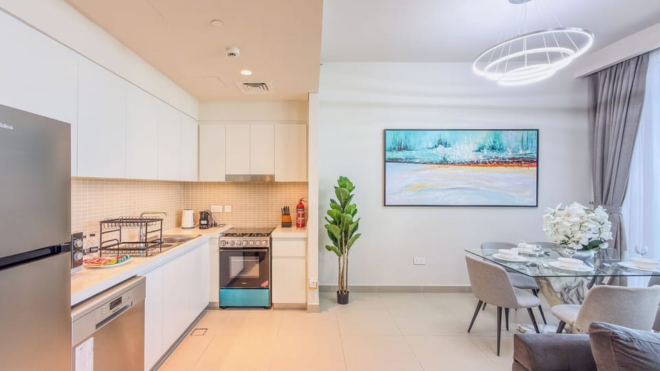 Deluxe Apartment, Balcony, Harbor View | Private kitchen | Coffee/tea maker