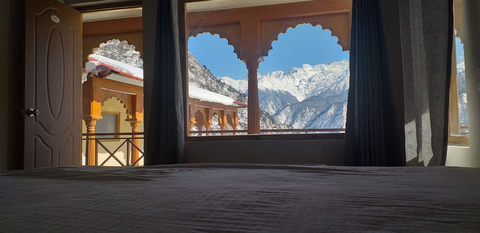 Deluxe Double Room, Balcony | Bed sheets