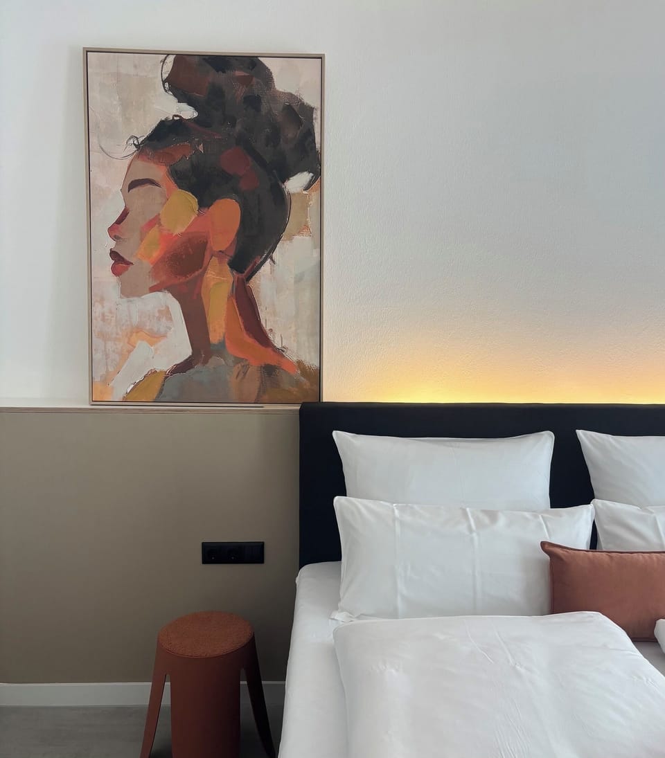 Double Room | Hypo-allergenic bedding available, minibar (free items), desk