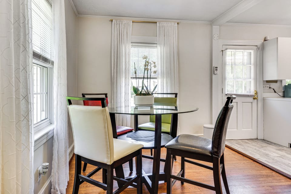 Dining Area | 1st Floor