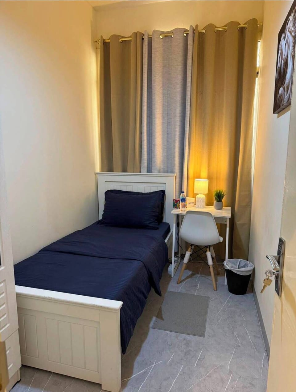 Comfort Single Room, Non Smoking, Shared Bathroom | Down comforters, blackout drapes, iron/ironing board (on request)