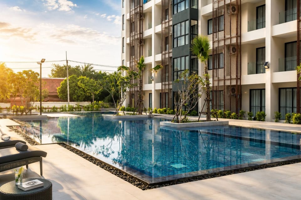 5 outdoor pools