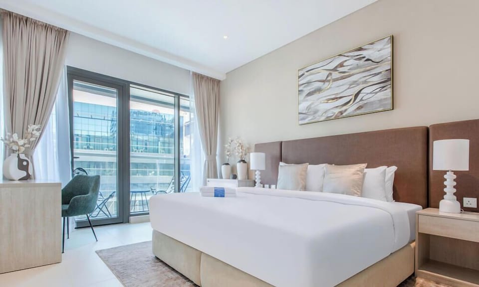 Deluxe Apartment, 1 Bedroom, Balcony | In-room safe, iron/ironing board, WiFi (free)