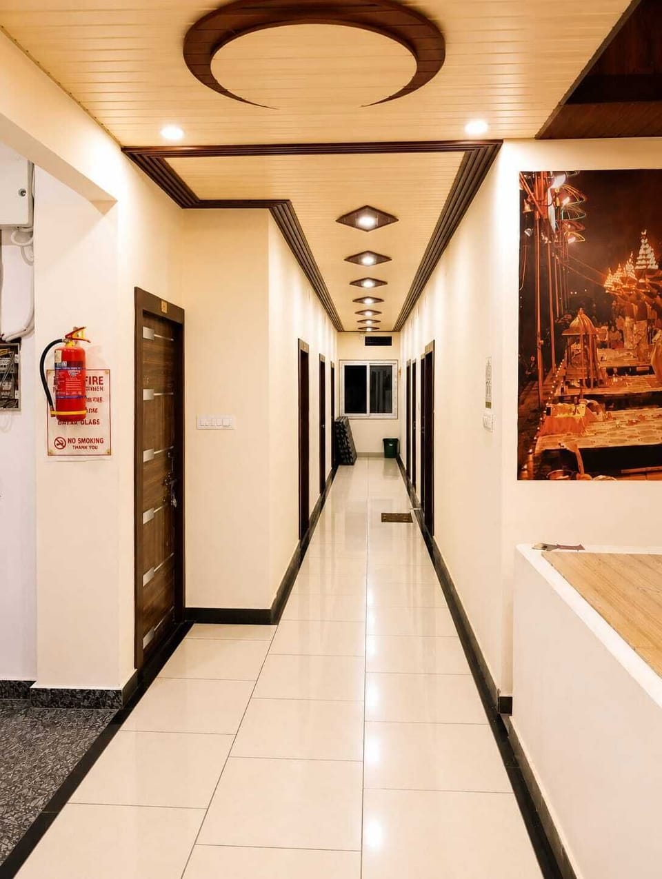Economy Triple Room | Living area