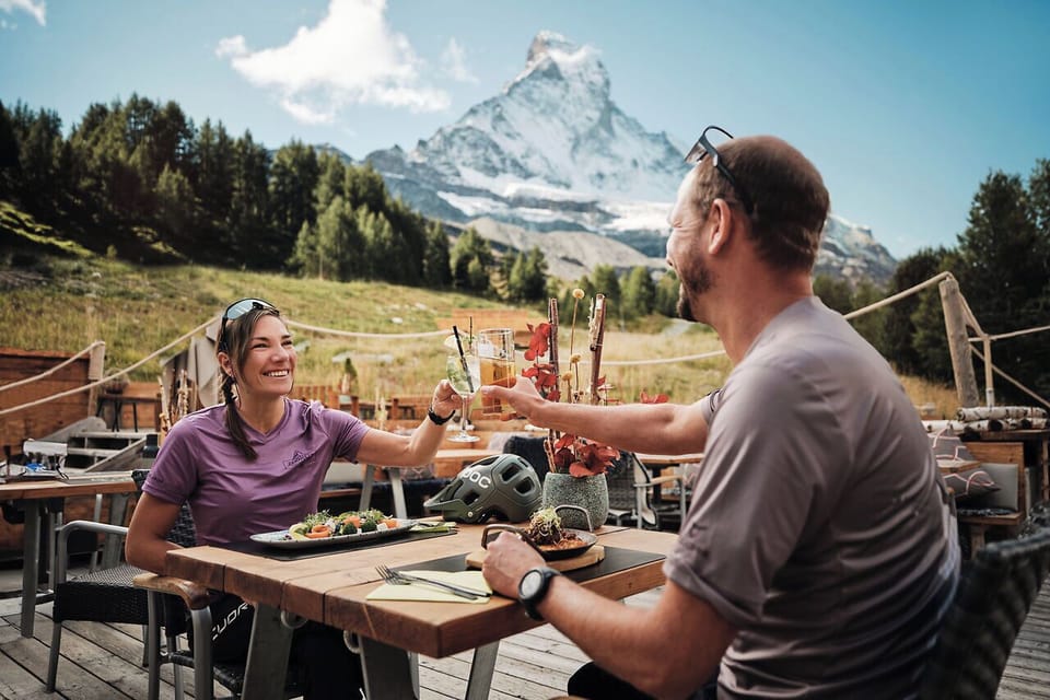 Apartment, Garden View | Outdoor dining