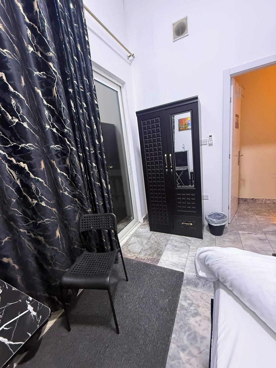 Comfort Single Room, Courtyard View | In-room safe, WiFi (free)