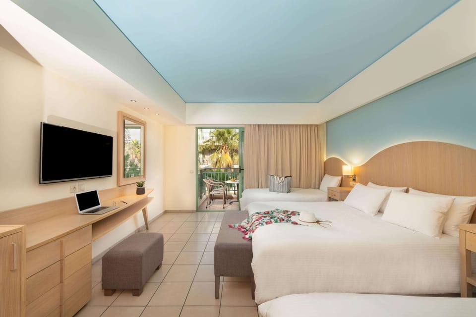 In-room safe, blackout drapes, free WiFi, bed sheets