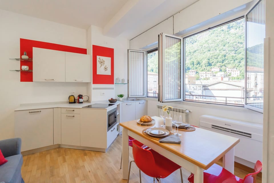 Coffee/tea maker, fridge, stovetop, dishwasher
