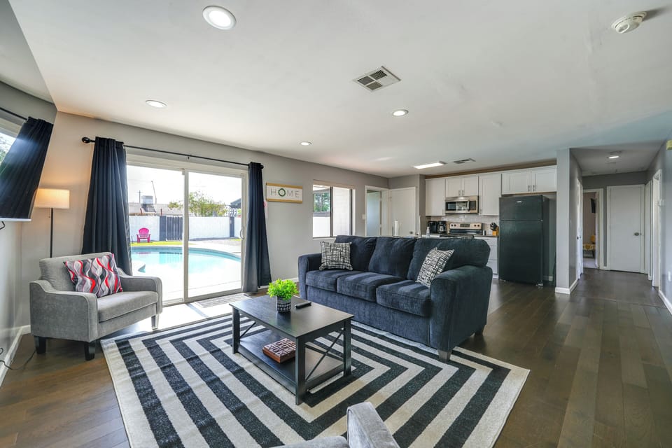 House (4 Bedrooms) | Interior