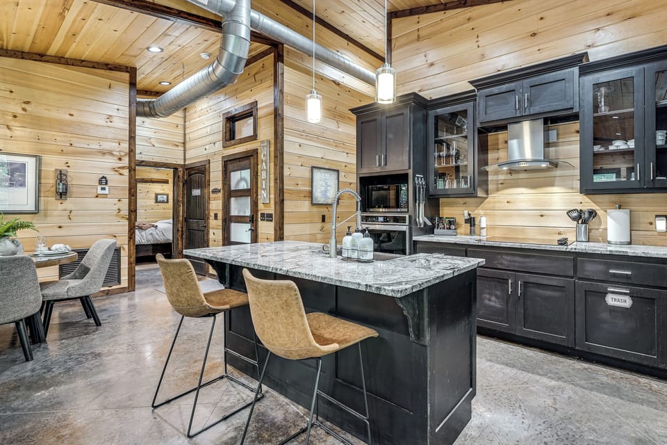House (2 Bedrooms) | Interior