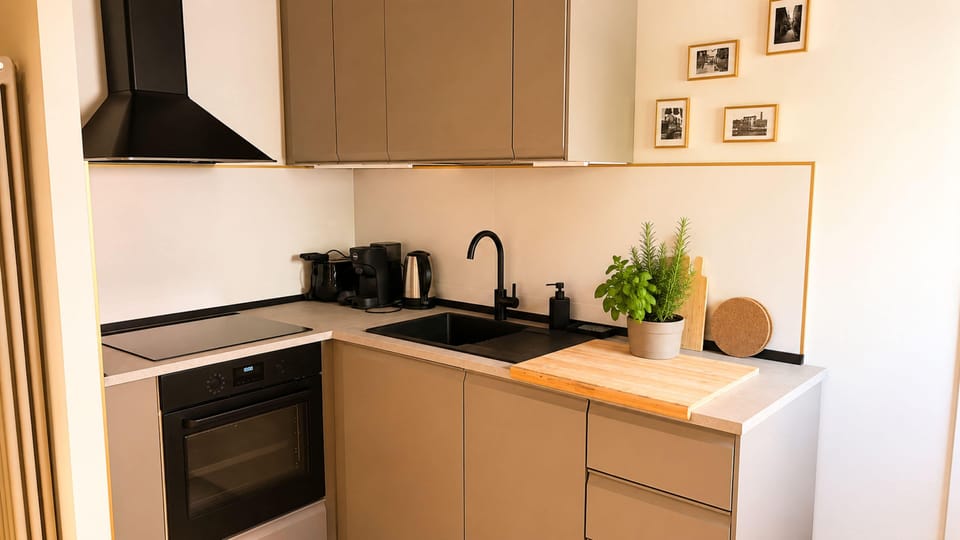 Superior Condo | Private kitchen | Full-size fridge, microwave, oven, stovetop