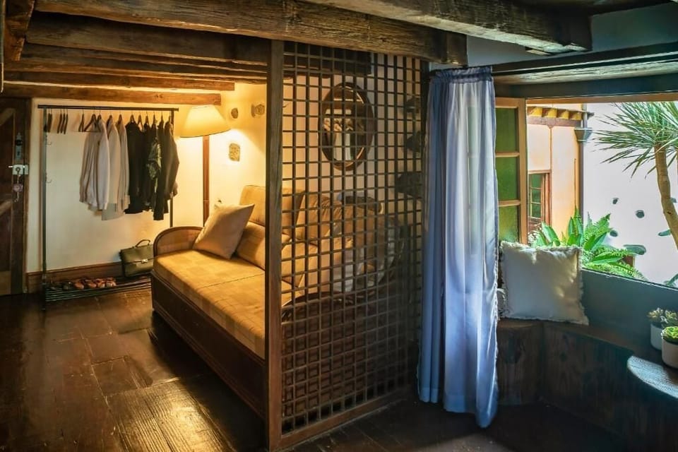 Apartment, 2 Bedrooms, Private Bathroom, Courtyard View | Interior