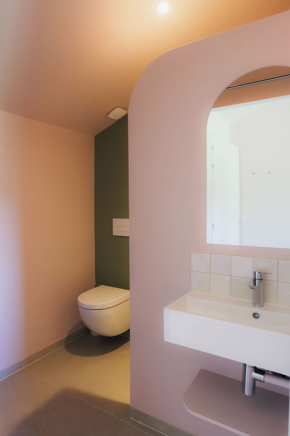Superior Double Room | Bathroom | Shower, hair dryer, towels, soap
