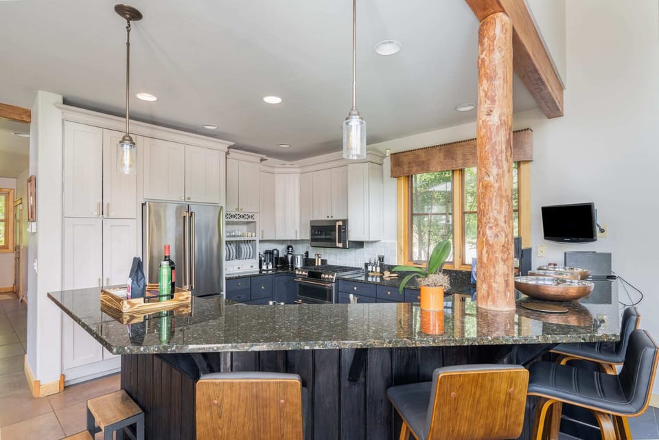 Kitchen: Stand mixer, toaster, main floor