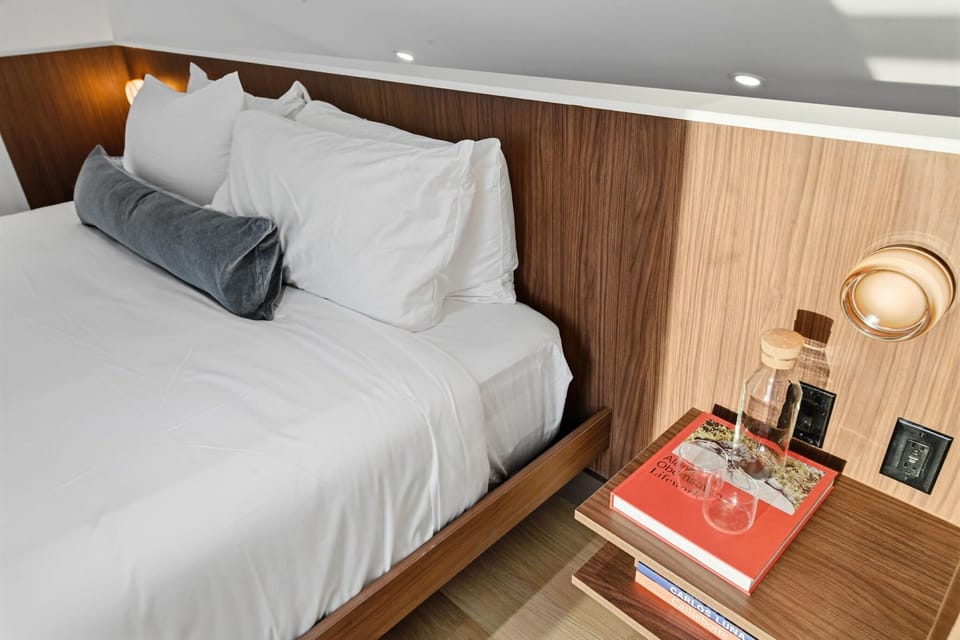 Sink into premium linens and a king bed made for sleeping in. Your private retreat at the end of a day exploring Fort Worth.