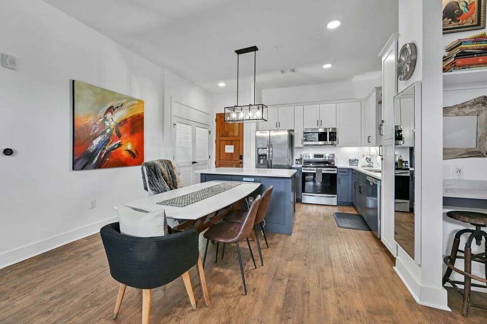 55 N Market St Unit 213-102