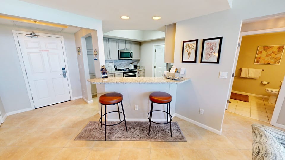 Condo, 2 Bedrooms | Private kitchen | Coffee/tea maker, fridge, oven, toaster