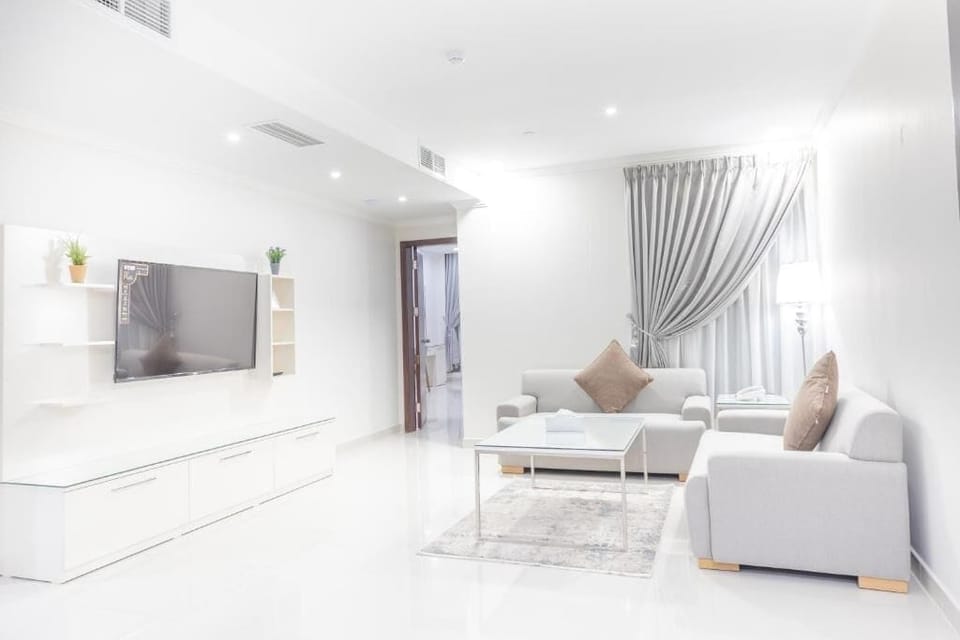Deluxe Apartment | Living area