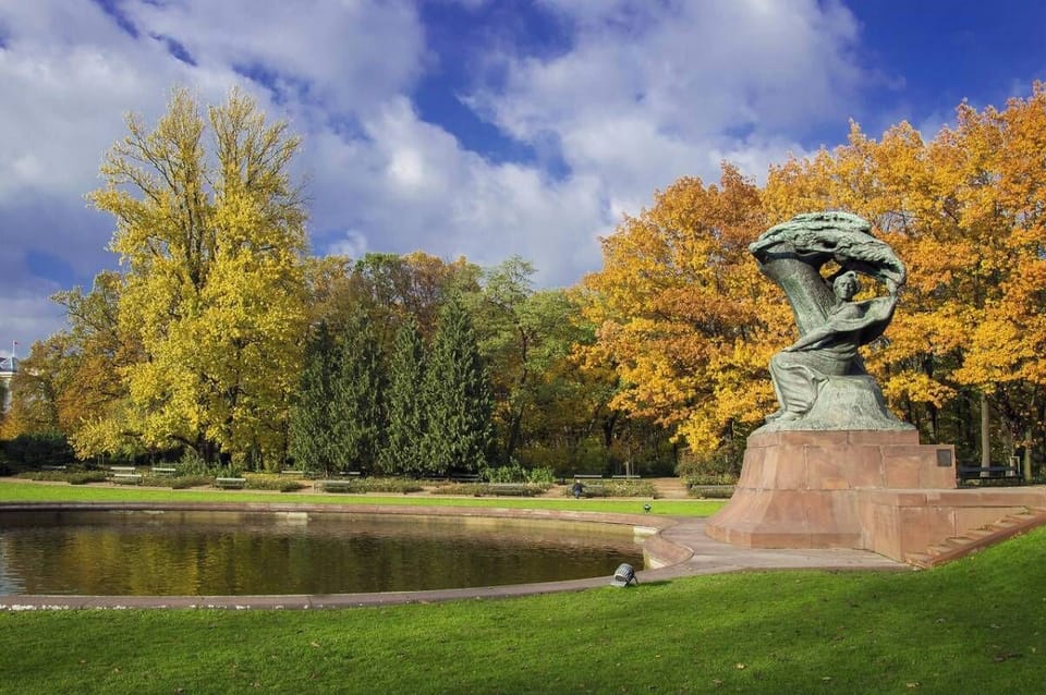 Chopin monument in Lazienki Park - 2 min walk from the apartment 