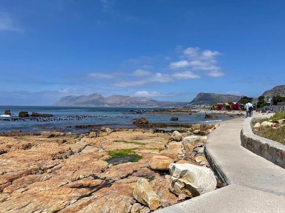 Apartment, 2 Bedrooms | View from property
