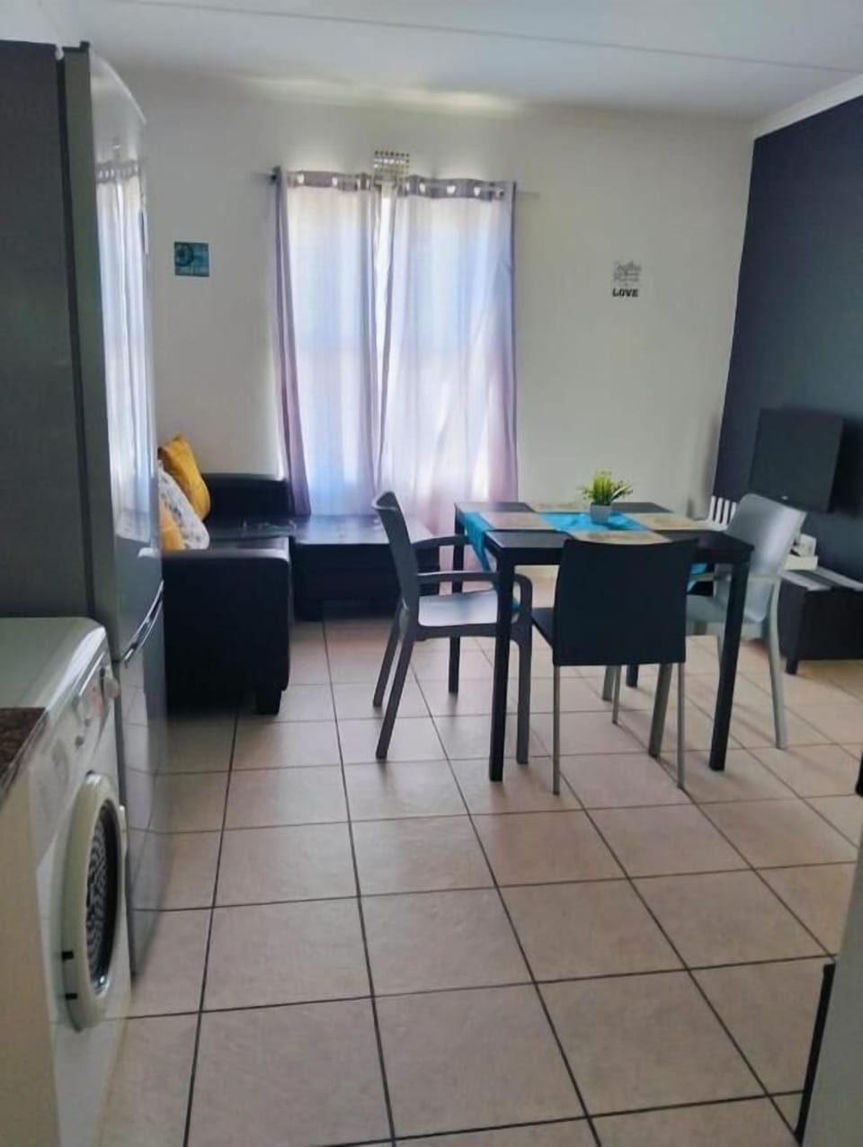 Apartment, 2 Bedrooms | Living room