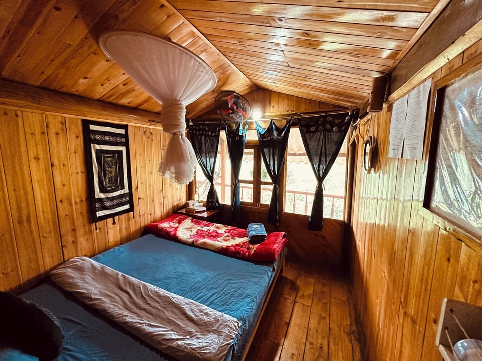 Basic Double Room, Mountain View | WiFi (free)