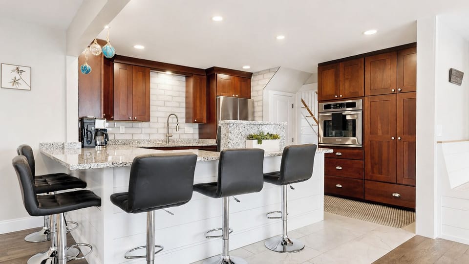 High top seating for 6