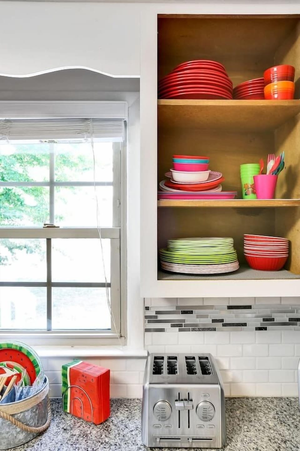 Adult and Children's Dishes