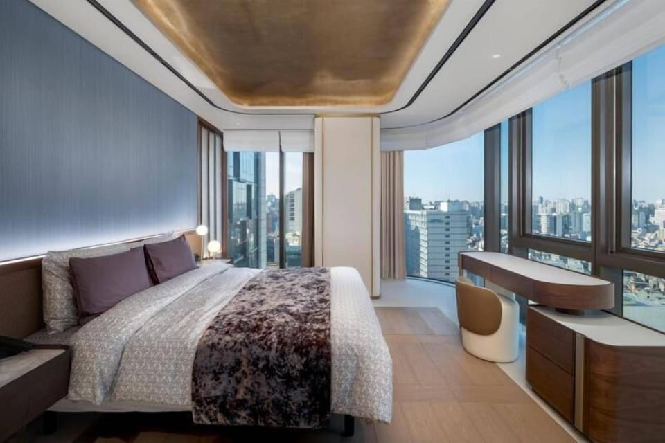 In-room safe, desk, laptop workspace, blackout drapes