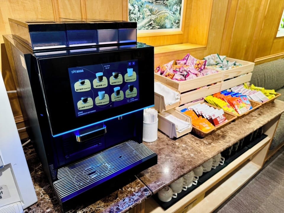 Snack bar