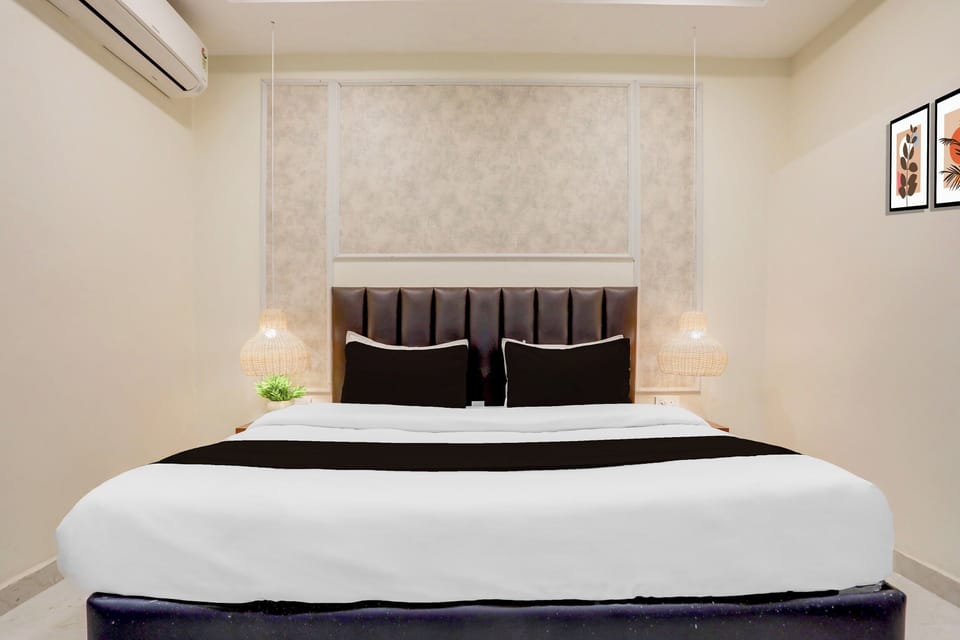 Classic Room | Desk, WiFi (free), bed sheets