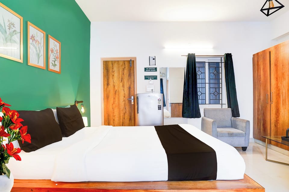WiFi (free), bed sheets
