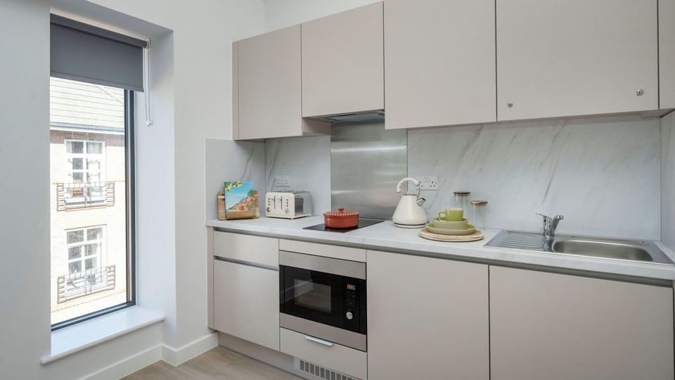 Student Only Waterloo House Apartment in York