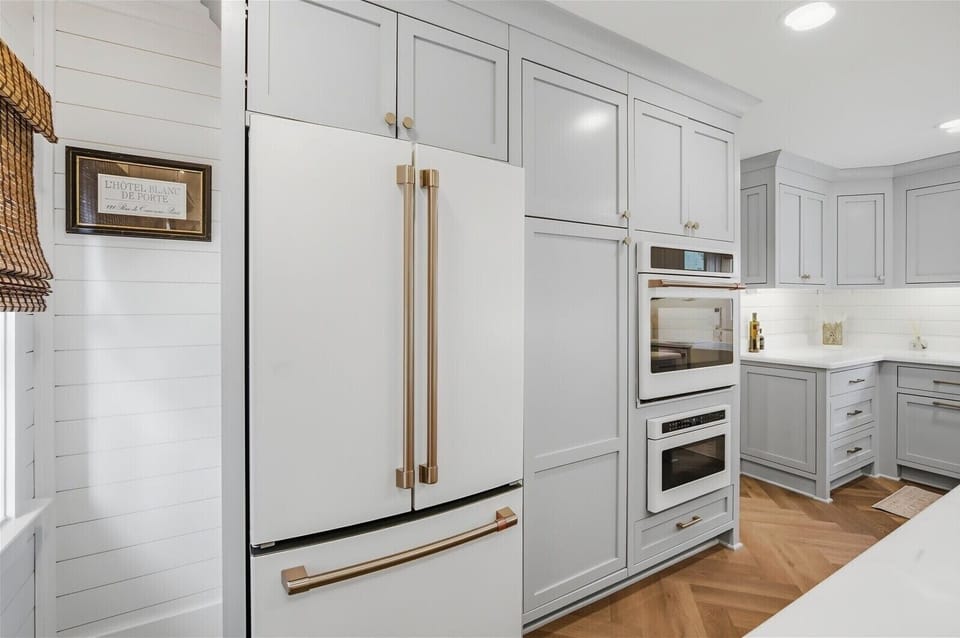 Fridge and stove