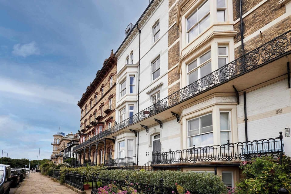 Kingsley House, Saltburn By The Sea - Host & Stay 