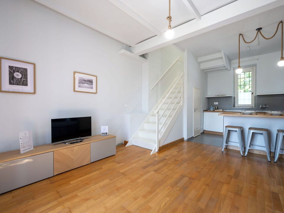 Apartment, Condominium, Balcony