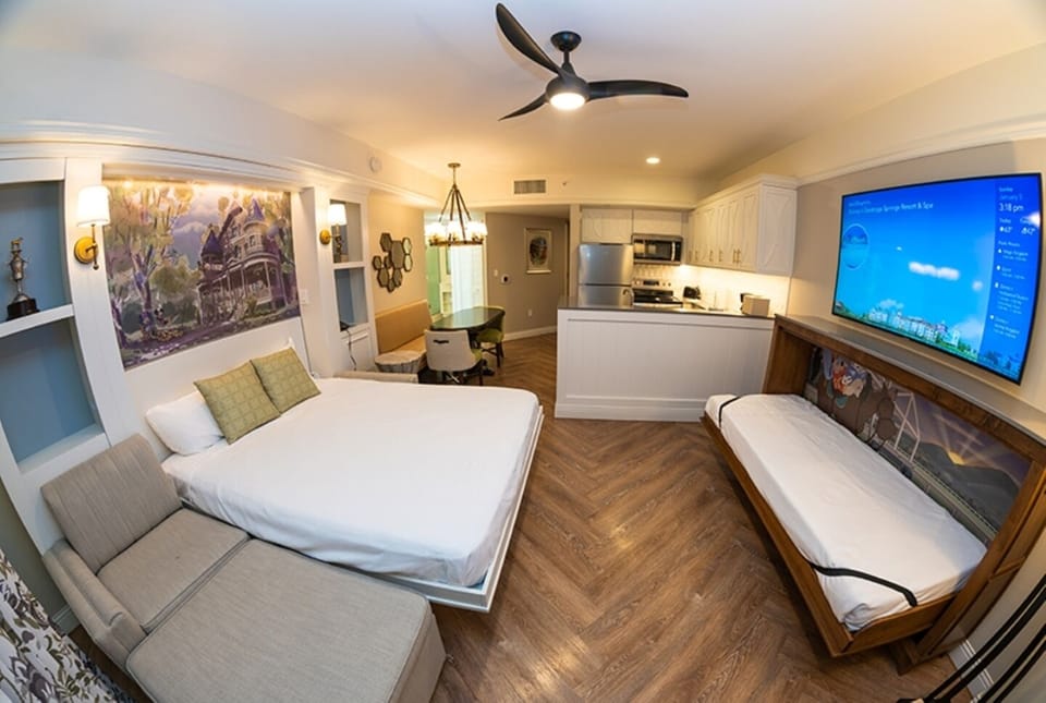 1 Bedroom Villa • 1 Queen Pull-down Bed + 1 Twin Pull-down Bed