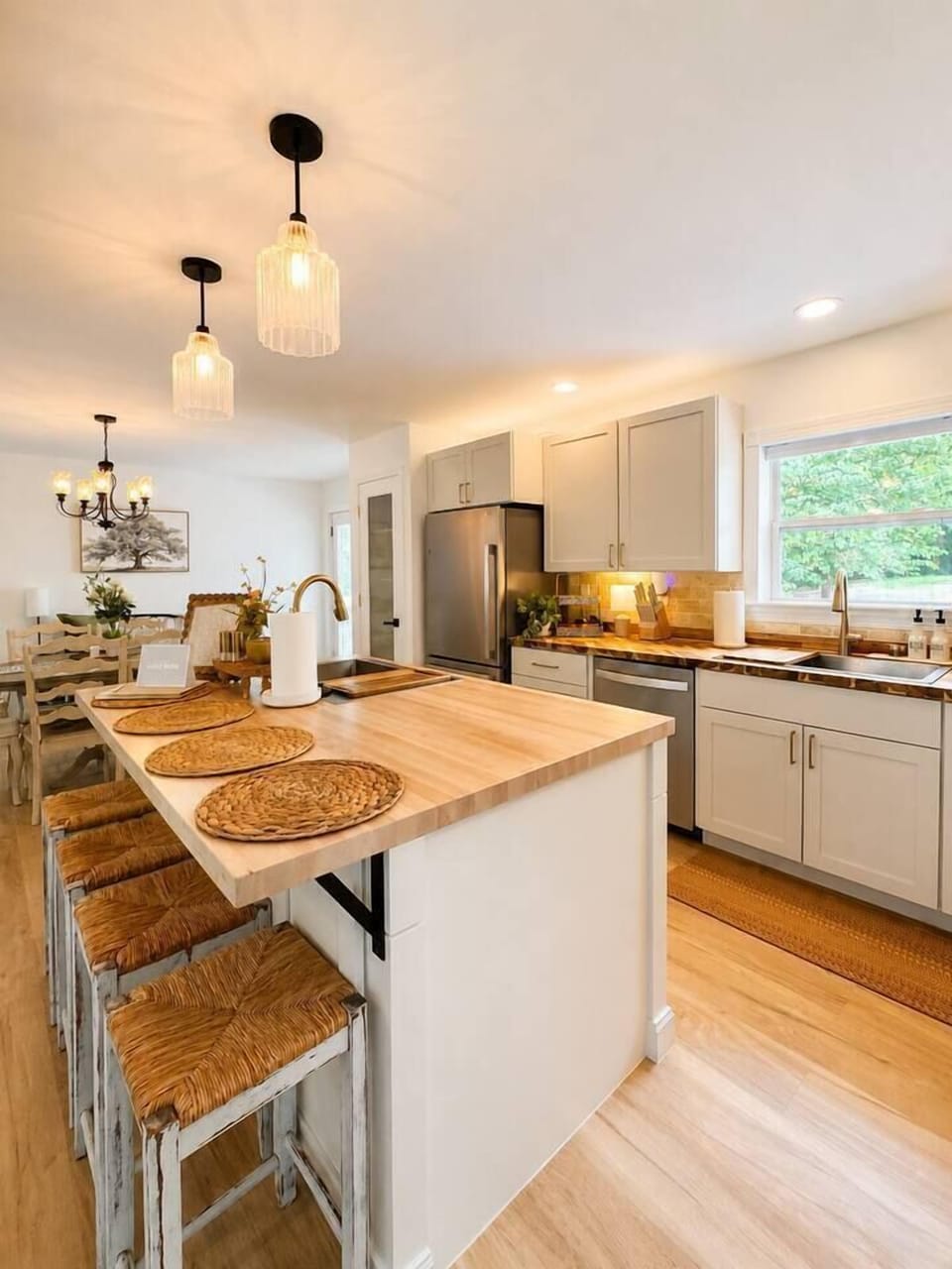 Fully stocked kitchen with plenty of room to spread out and enjoy time together