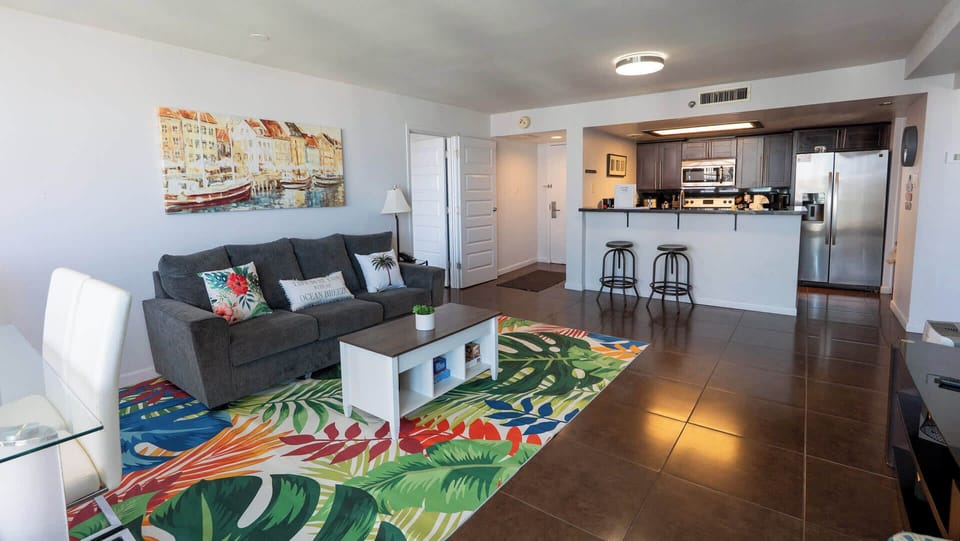 Apartment, Multiple Beds, Ocean View (Saida Royale 9114) | Living area