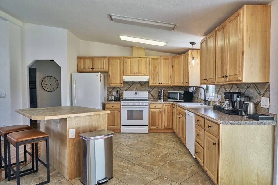 805 Village Drive 60 (Large)