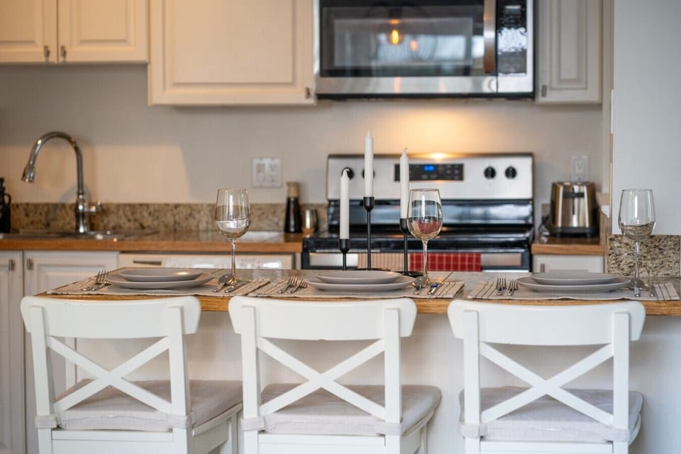 Kitchen + dining
