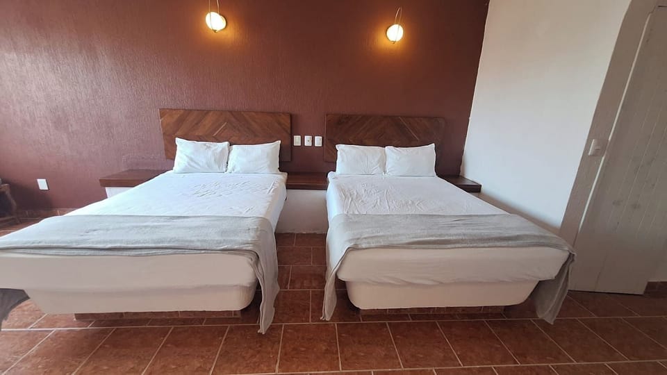 Family Room | WiFi (free), bed sheets
