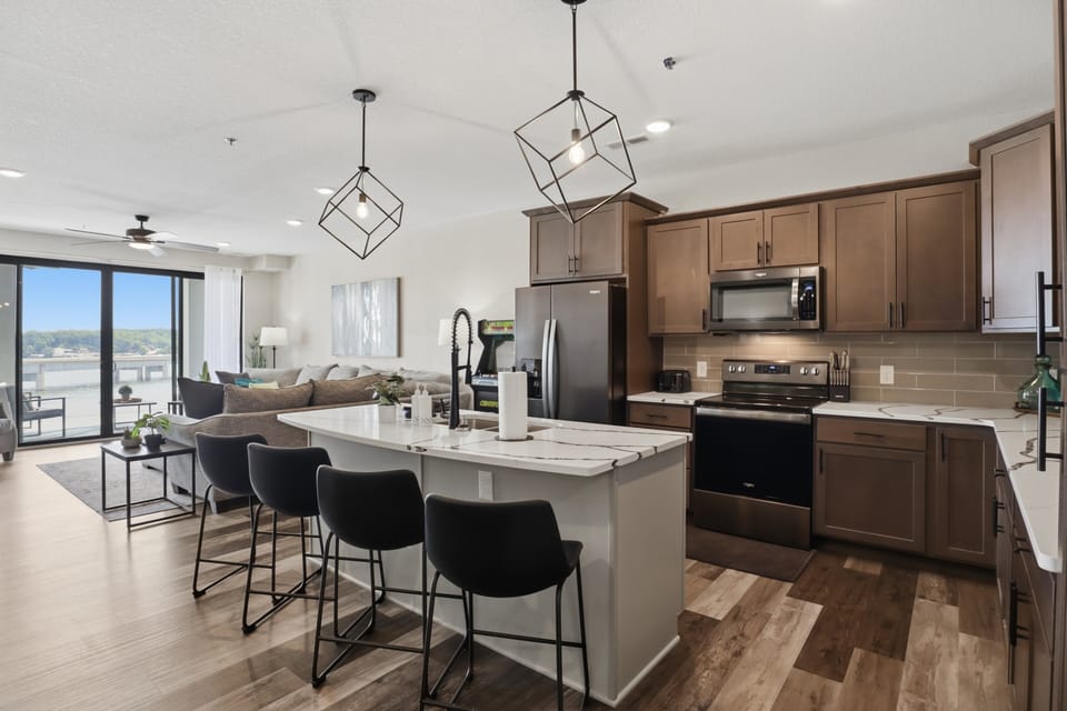 Condo, Multiple Beds (4th Level Luxe at Topsider) | Private kitchen