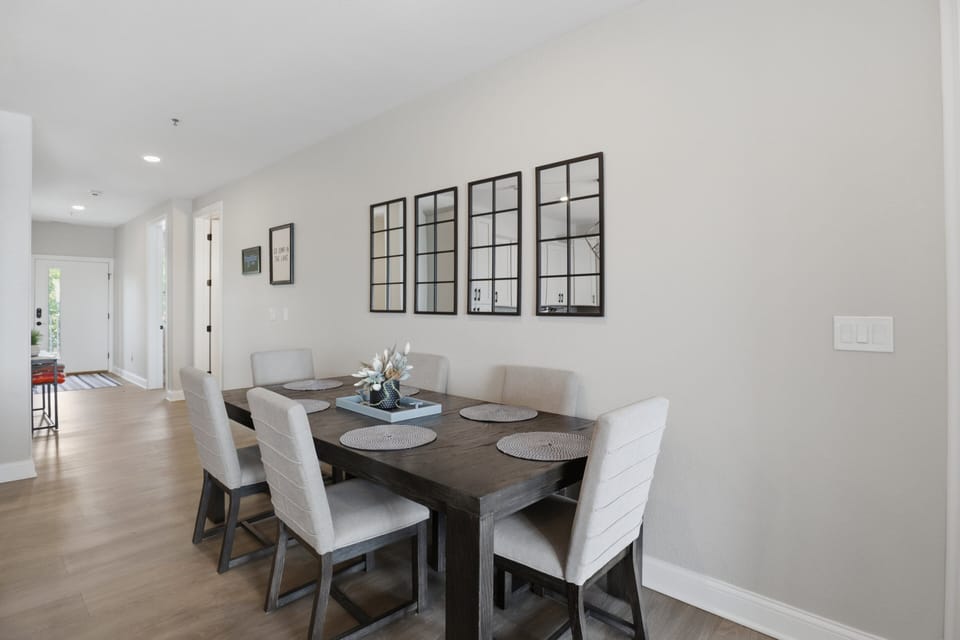 Condo, Multiple Beds (Shootout Suite at Topsider) | 3 bedrooms, individually decorated, individually furnished, bed sheets