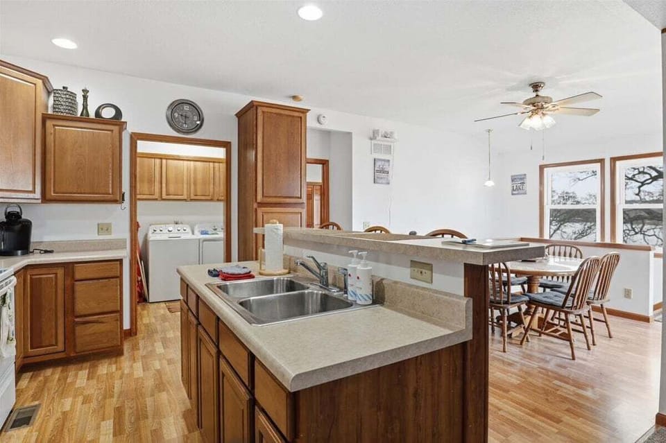 House, Multiple Beds (Off-Duty Oasis) | Private kitchen