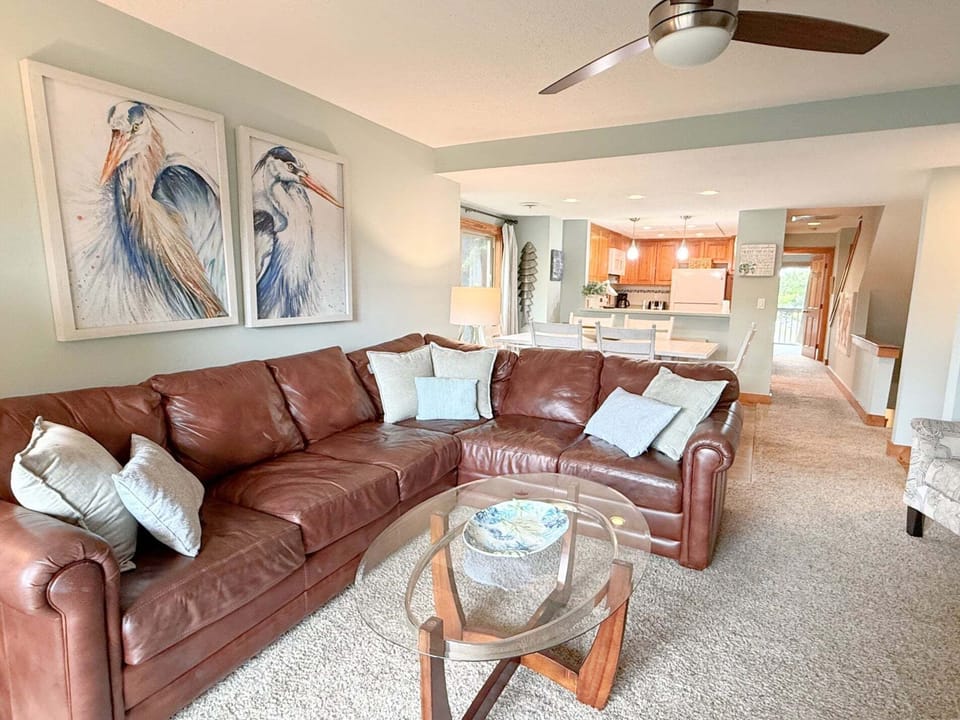 QE6: OBXCITEMENT | ML Living Area - Deck Access