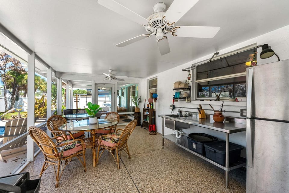 Outdoor kitchen space- perfect for entertaining