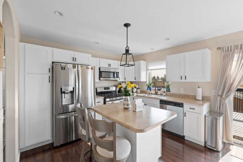 Cook with ease in our fully equipped kitchen, featuring everything you need for homemade meals during your stay.